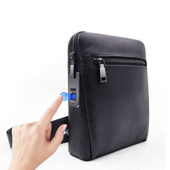 Crossbody bag	کیف کراس بادی چرم	FL-V2213